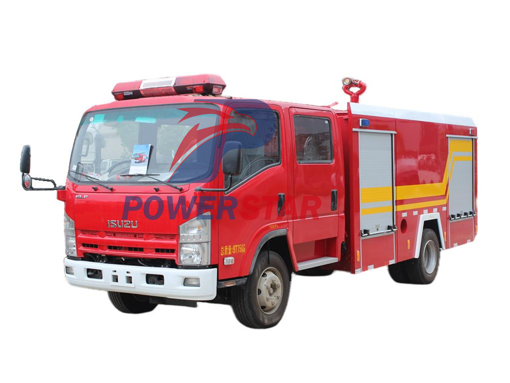 شاحنة إطفاء المطار ايسوزو 4X4