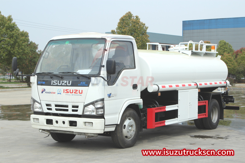 اختبار لشاحنة خزان المياه الفولاذ المقاوم للصدأ ISUZU 600P/NKR 5000L
    