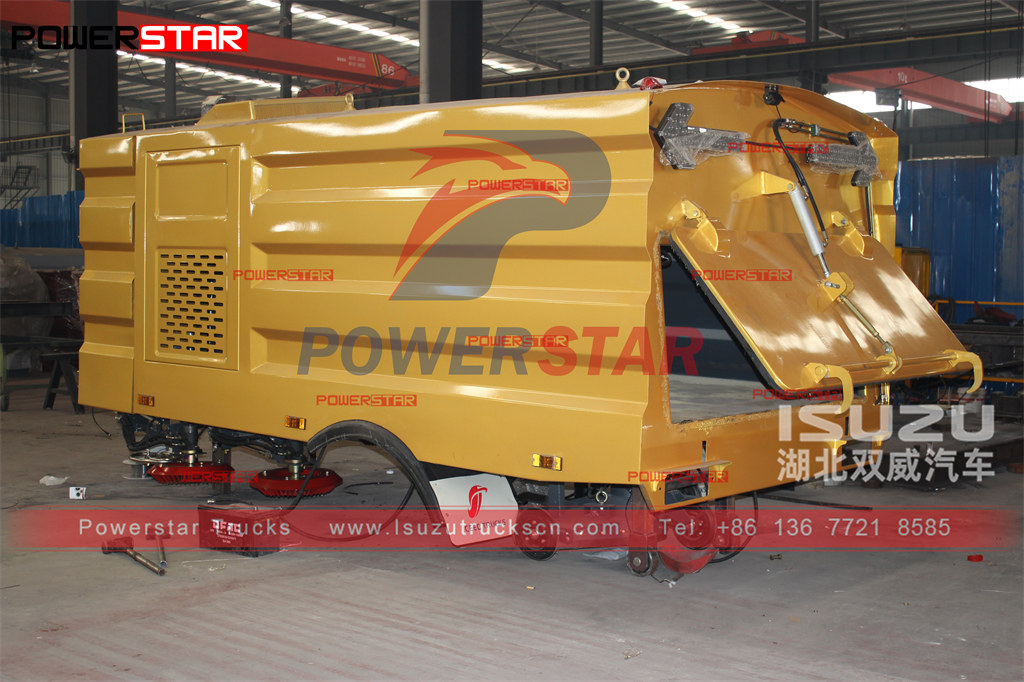 تصدير POWERSTAR 4 + 1cbm Street sweeper upper body kit إلى باكستان بناءً على شاحنة هينو 300
