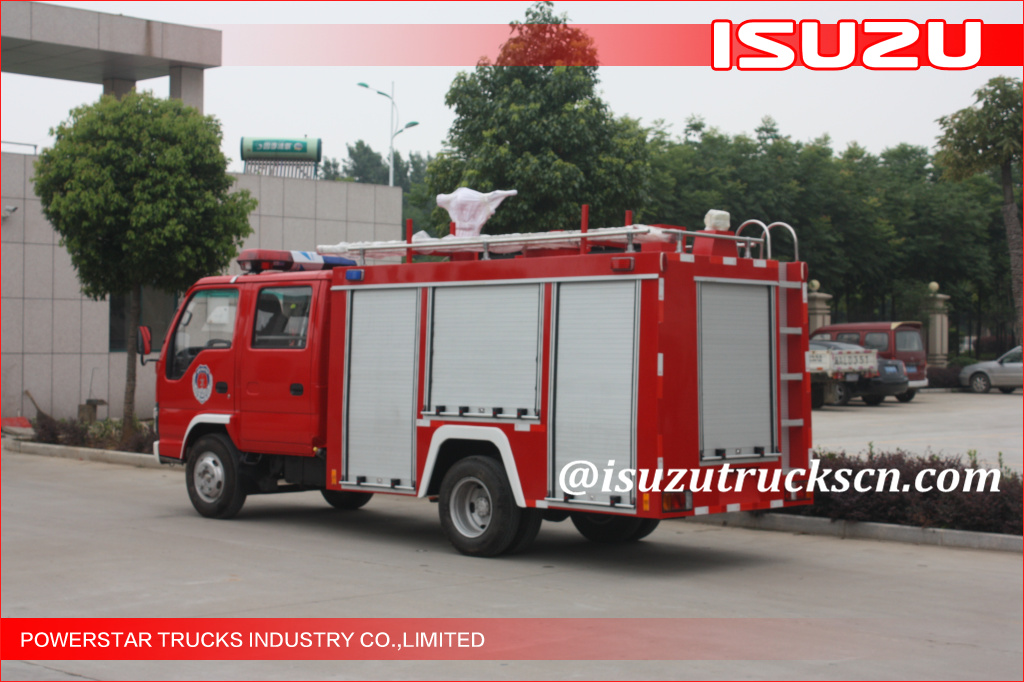 2000L ISUZU Water Fire Trucks Water Mist