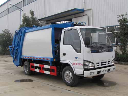 small 6m3 garbage compactor truck ISUZU 