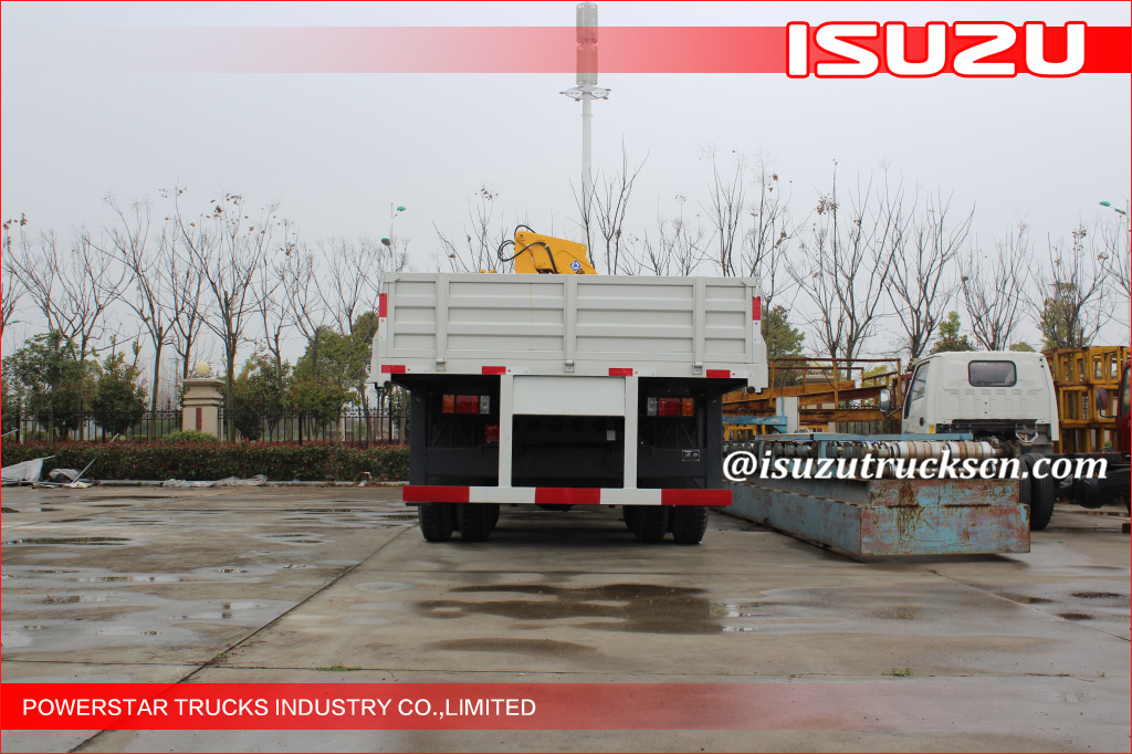 Isuzu Knuckle Truck Mounted Crane 6300kg Safety For Mining Industry