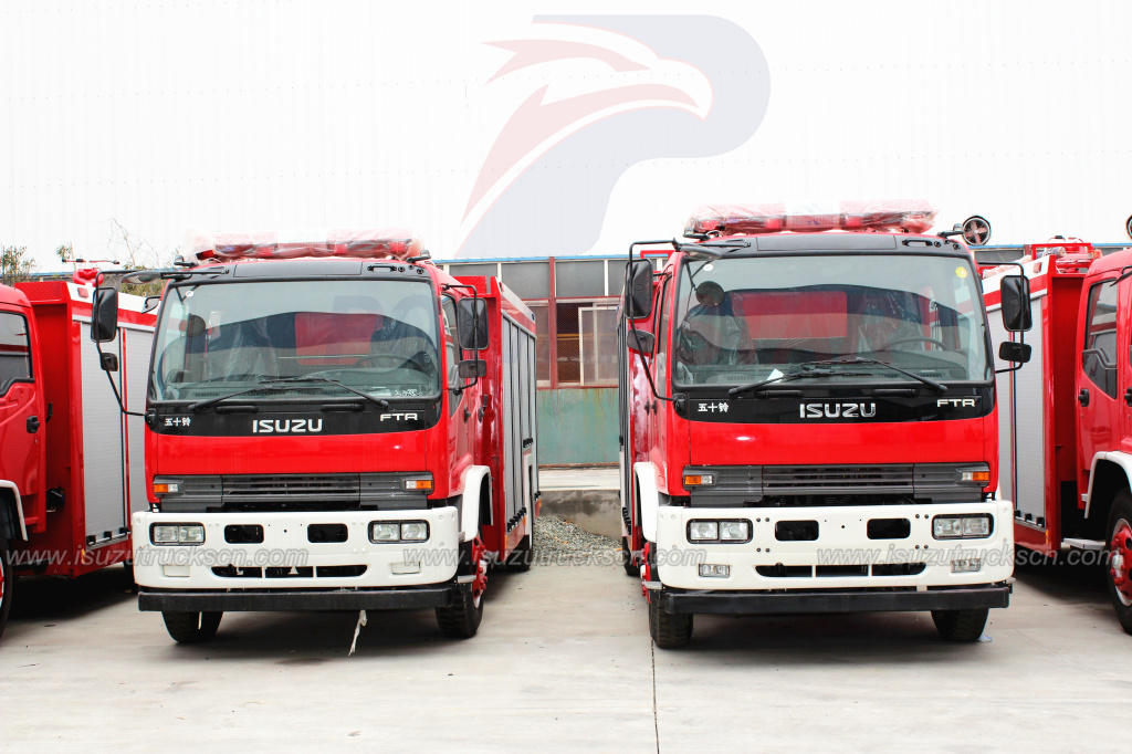 2016 New FTR ISUZU 190hp Foam fire truck for sale