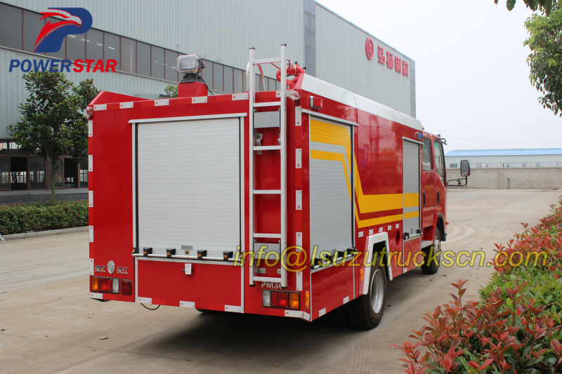 Foam Fire Engine Isuzu (3m3 water+1m3 foam) pictures
