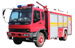 أرمينيا 4x2 5000L مقصورة واحدة شاحنة إطفاء رغوة الماء ايسوزو