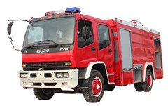 سيارة إطفاء رغوة ايسوزو