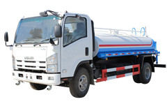 Water Tanker Truck Isuzu 