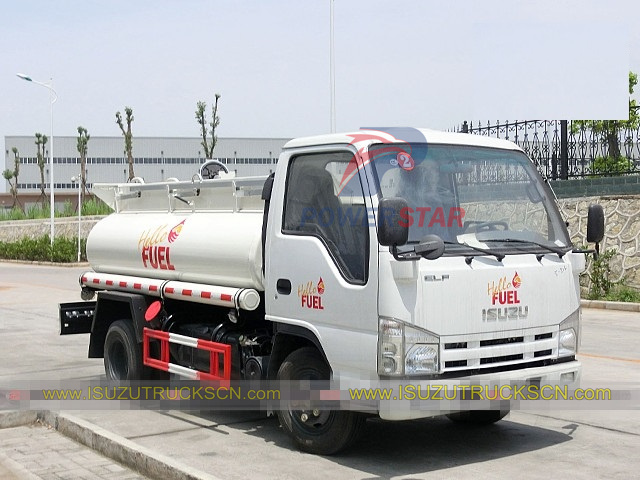 picture for Refueling Truck Isuzu (3,000L)