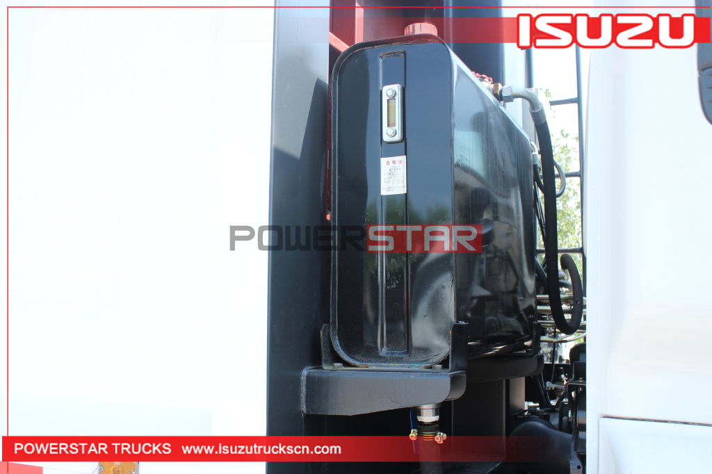 منغوليا ISUZU FTR FVR المطحنة رفض شاحنة 240HP شاحنة لجمع القمامة مضغوطة