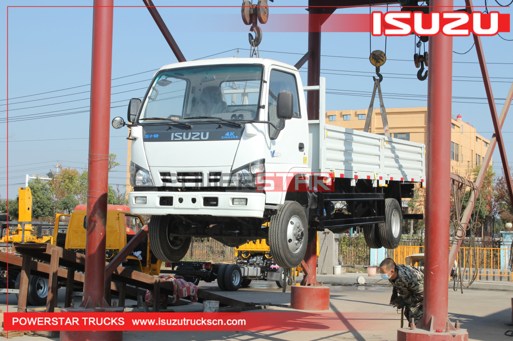 الفلبين - 3 وحدات ISUZU NKR 600P 4x4 على الطرق الوعرة شاحنات نقل البضائع المسطحة