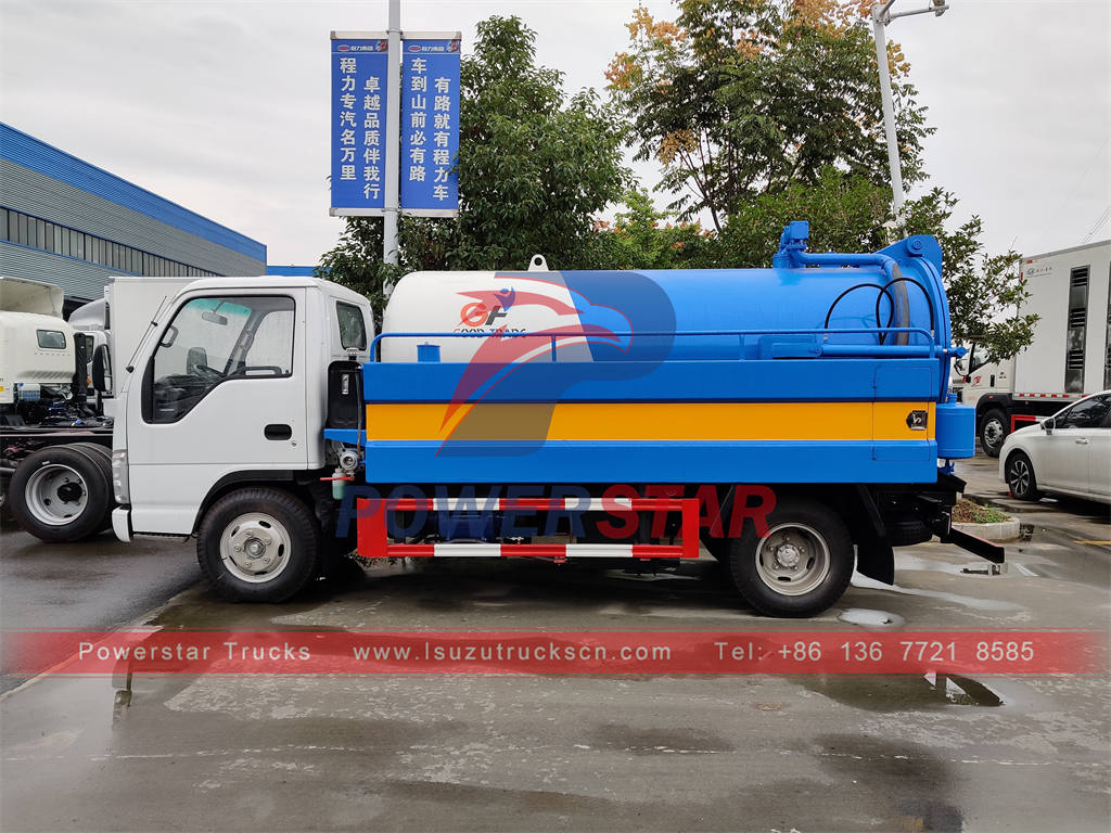 High quality ISUZU 5000 liters combination vacuum cleaning truck for sale