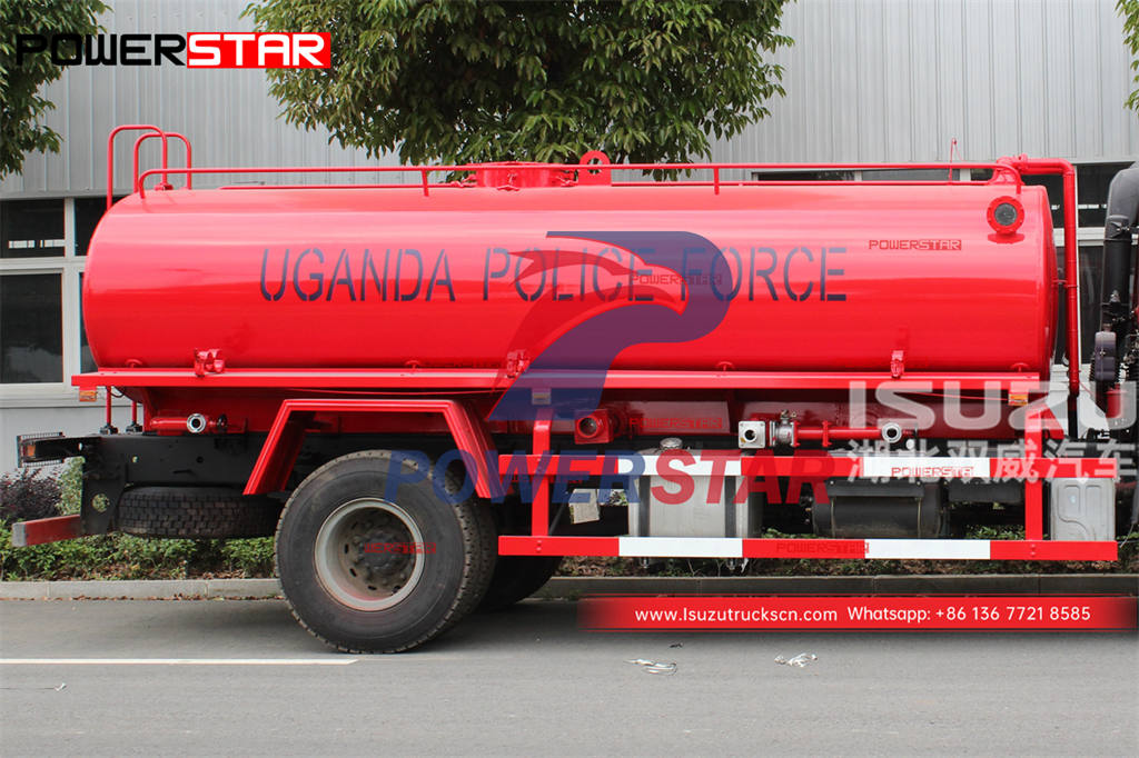Low price and high quality ISUZU FTR water tank fire truck for sale