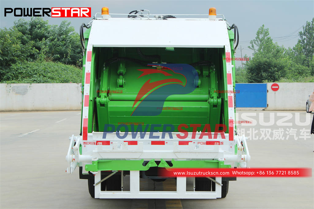منفذ المصنع شاحنة ضغط القمامة على الطرق الوعرة ISUZU 4 × 4 بسعر مخفض