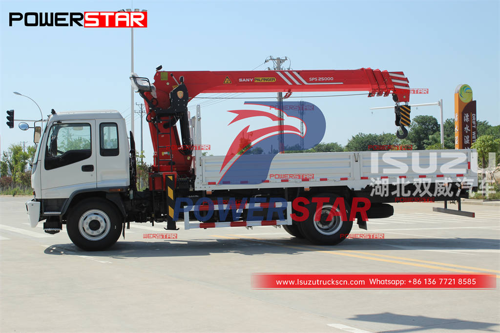 ميانمار ISUZU FTR 4 × 4 10 طن شاحنة رافعة تلسكوبية palfinger للبيع
