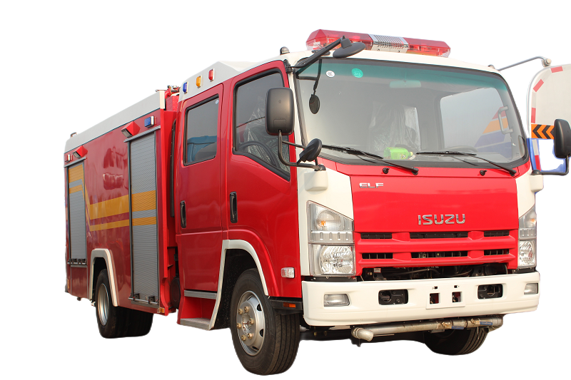 ايسوزو ف 700 شاحنة مكافحة الحرائق