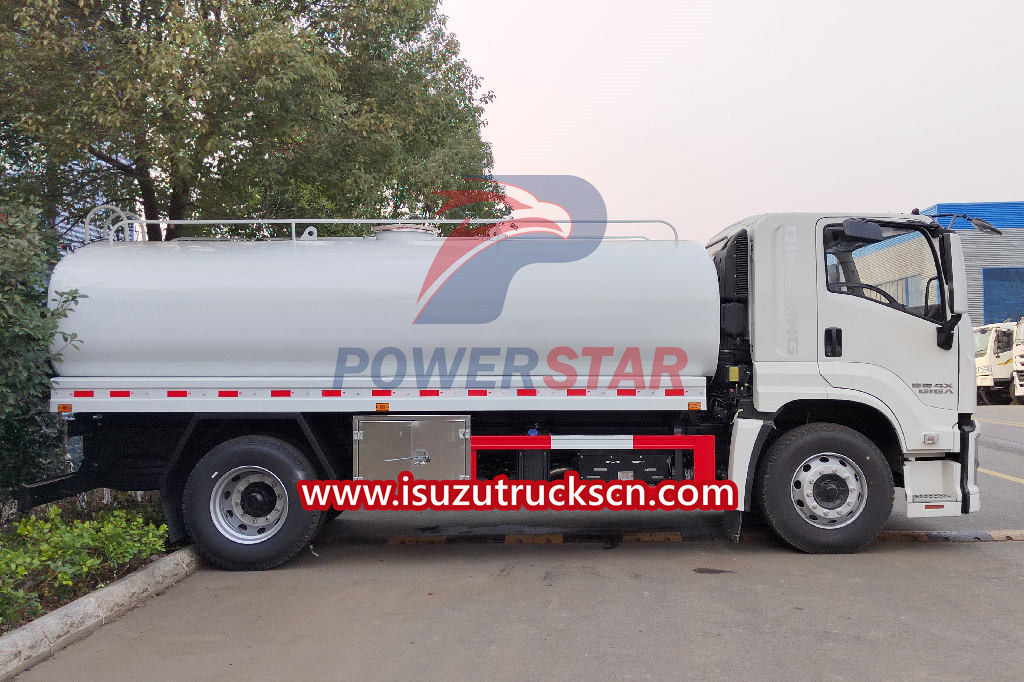 بيع شاحنة صهريج مياه الشرب ISUZU GIGA 12000L