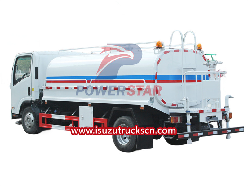 شاحنة مياه ايسوزو 7000 لتر ناقلة مياه الشرب