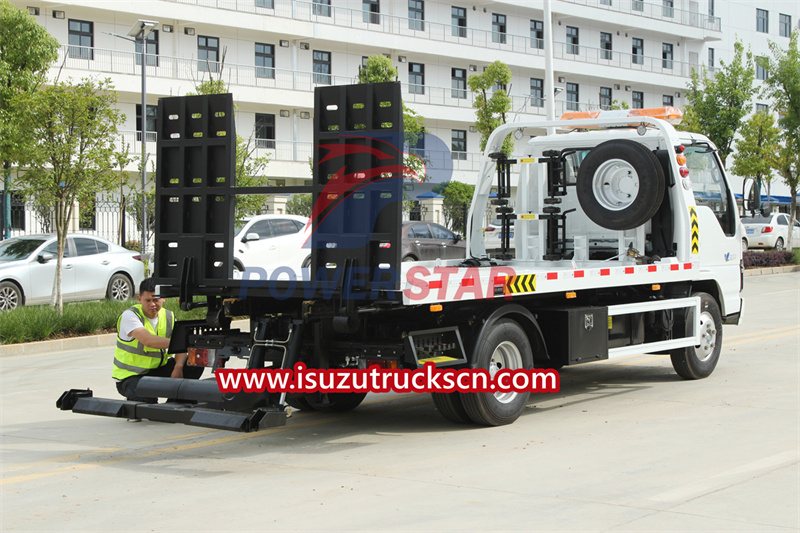 شاحنة سحب الاسترداد ISUZU NKR