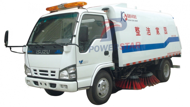 Japan brand street washers sweeper truck Isuzu