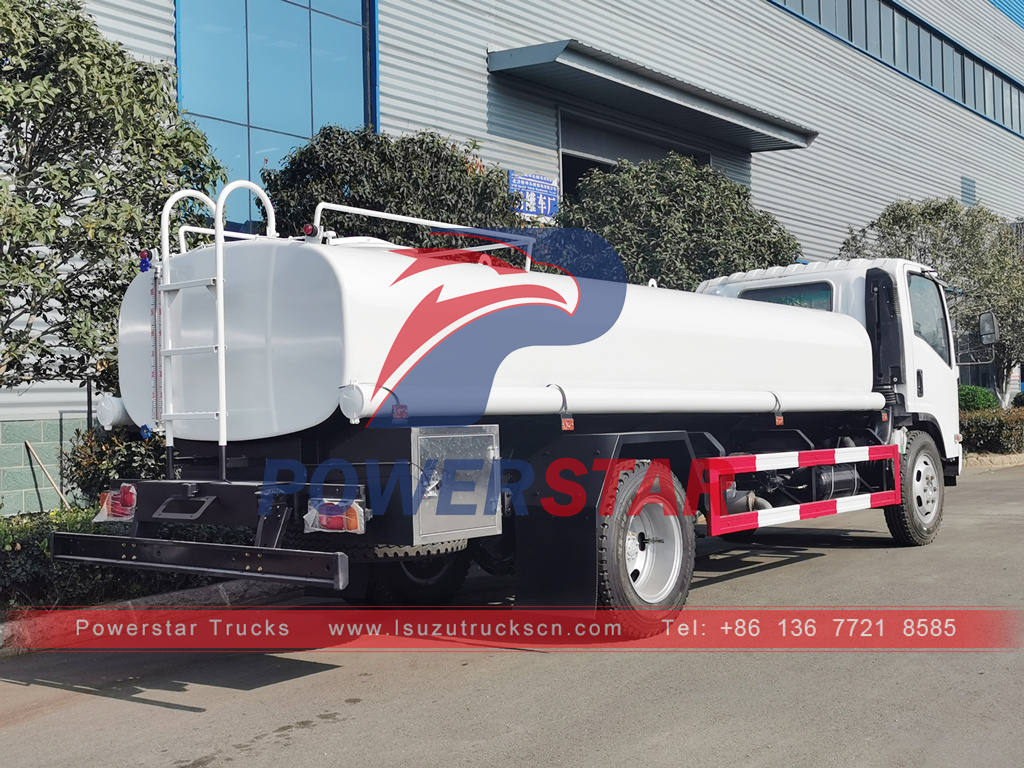 ISUZU 6 wheeler stainless steel drinking water tank truck