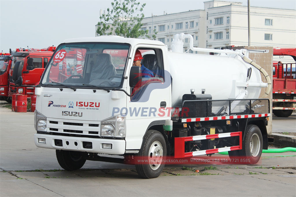 Factory supplying ISUZU vacuum tank truck