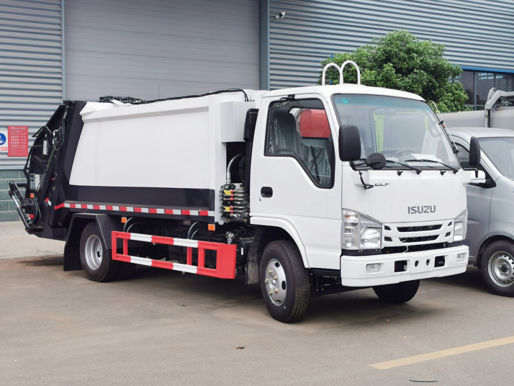 Isuzu mini ELF Rear Load Garbage and Recycling Truck