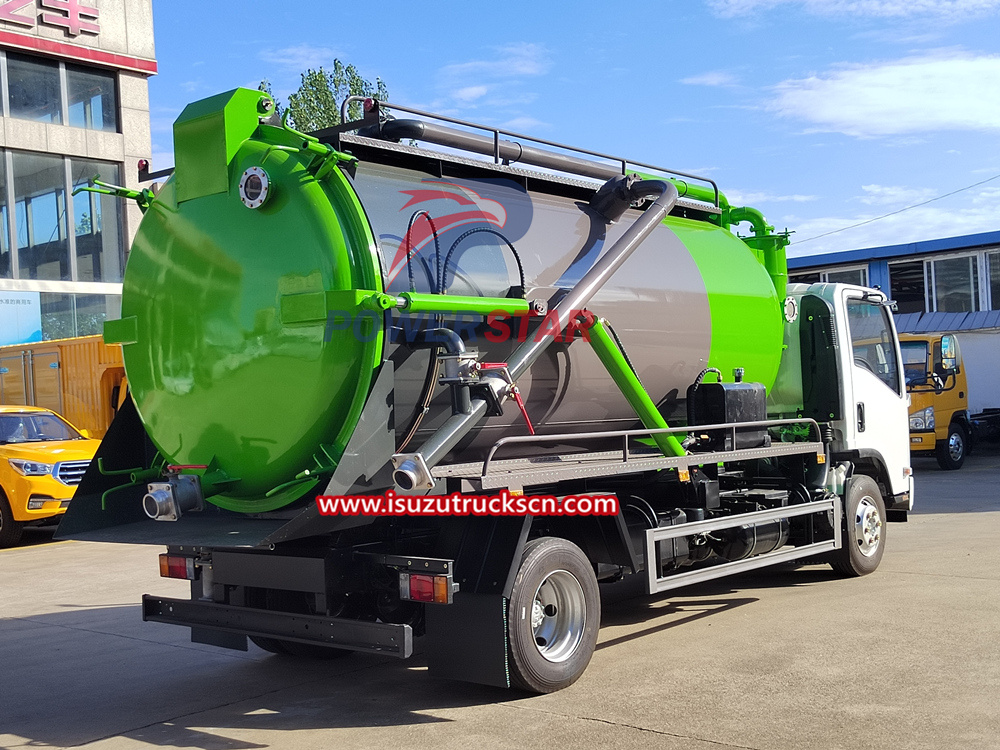 Sierra Leone Isuzu NPR chassis Sewage tanker with Jurop Moro Vacuum Pump
