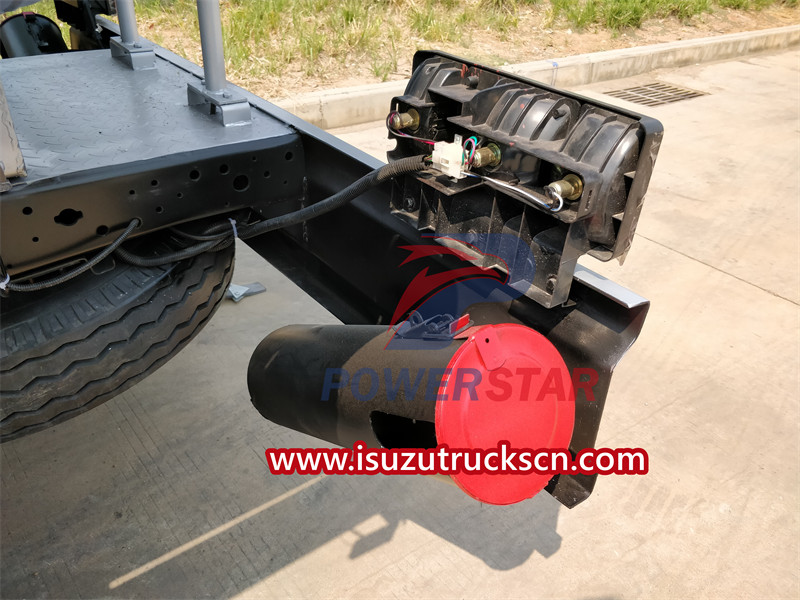 ISUZU NKR 4000 liters mobile fuel bowser