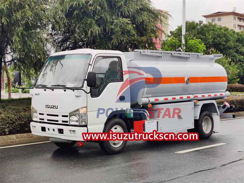 ISUZU mini oil tanker lorry for Philippines