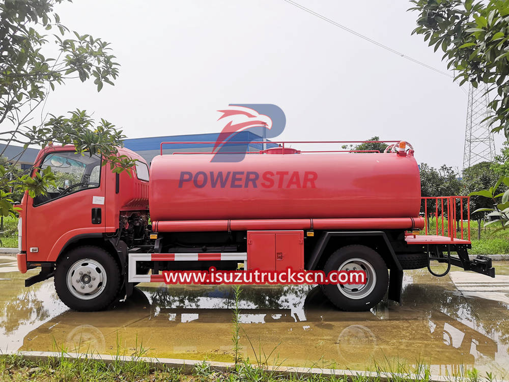 New & used Isuzu NPR truck with potable water tanker for sale
