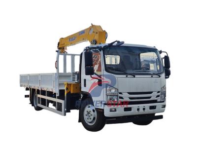 Isuzu 700P boom crane truck