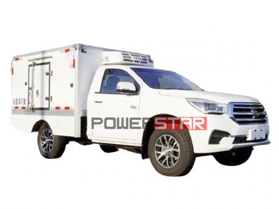 Isuzu pickup 1tons freezer box refrigerator truck