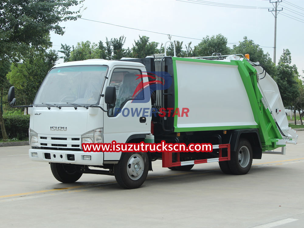 مزايا شاحنة ضاغطة النفايات Isuzu 100P
        