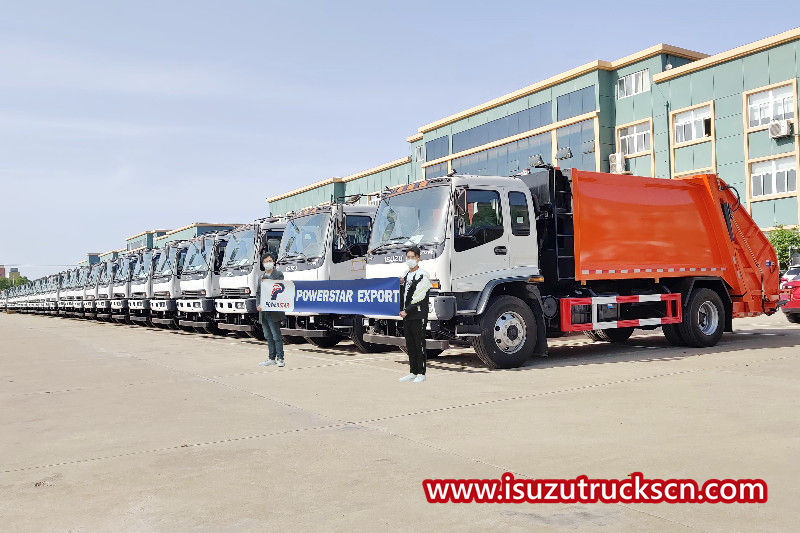 40 قطعة شاحنة ضغط القمامة Isuzu FVR 15 cbm الشحن إلى اليمن
    